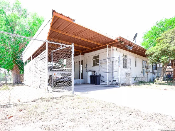 7 CHANDLER CT, Brackettville, TX 78832