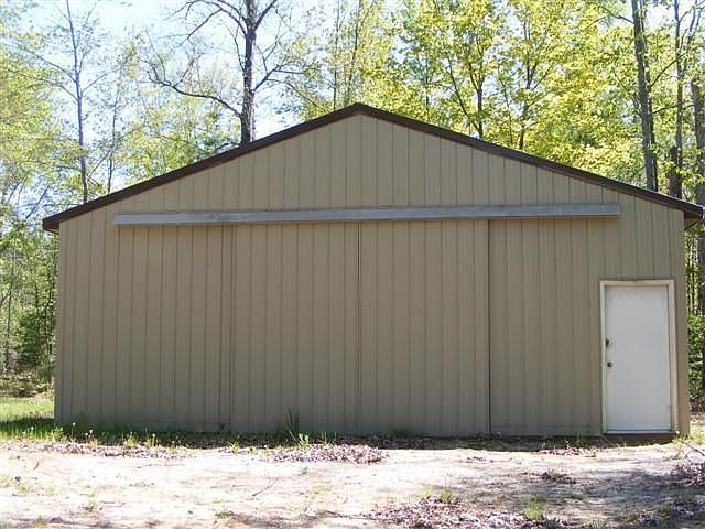 2nd image of 3068 W River Dr