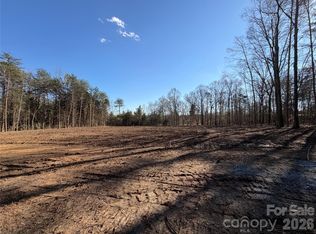 635 Park Wood Rd, Cleveland, NC 27013