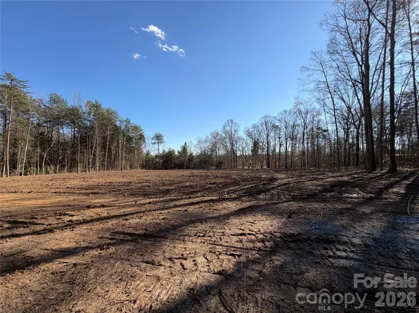 635 Park Wood Rd, Cleveland, NC 27013