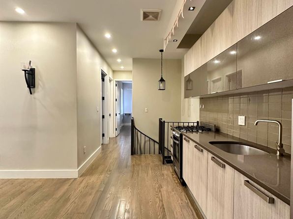94 Decatur St #1R