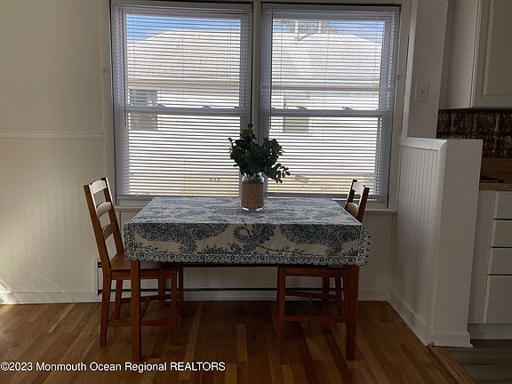 4th image of 237 Seabreeze Ave Unit A