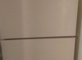 6826 Supreme Ct, Springfield, VA 22150