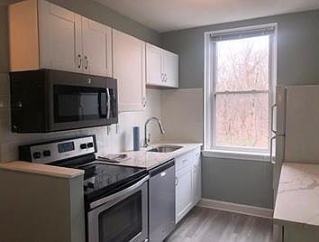 2nd image of 1413 Commonwealth Ave #2