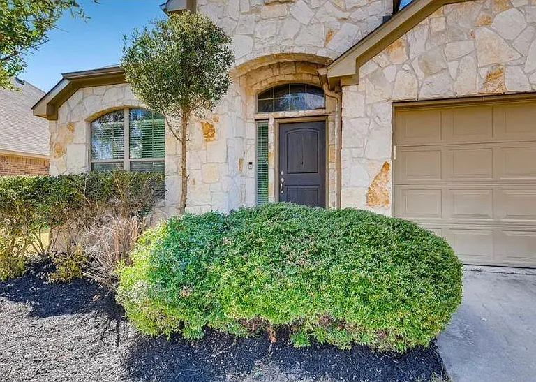 108 Wallin Farms Dr — Photo 2