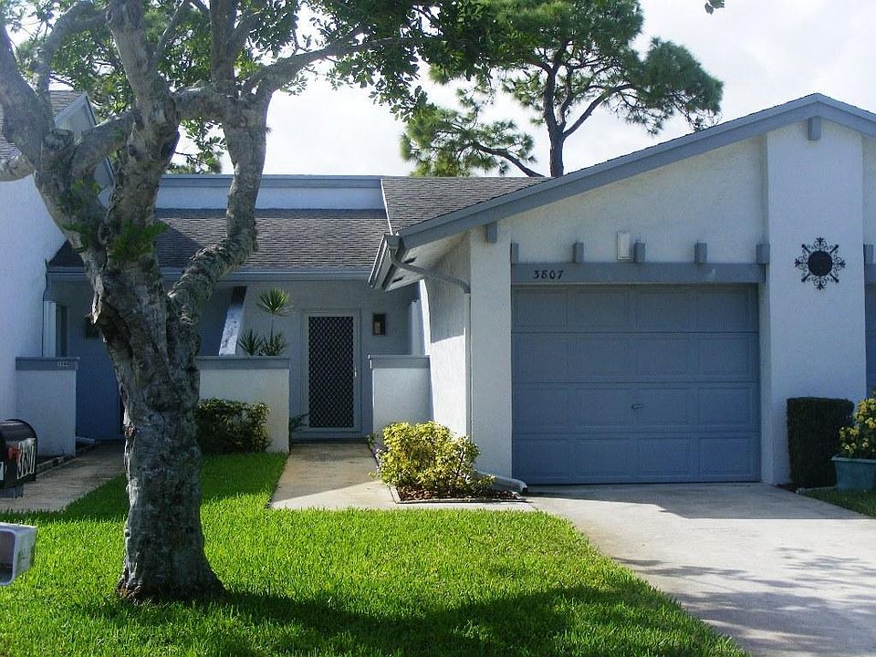 1st image of 3807 Devenport Ct