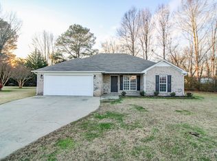 404 Butterfly Cir, Athens, AL 35611