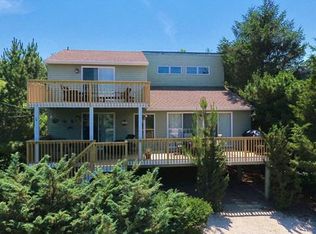 12 W 4th St, Barnegat Light, NJ 08006