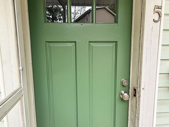 2nd image of 5 Smith St