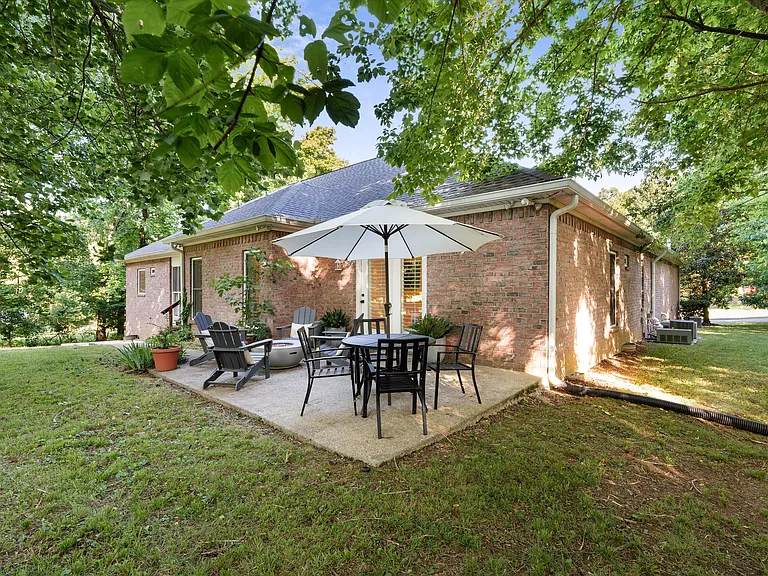 604 Georgian Way #A — Photo 12
