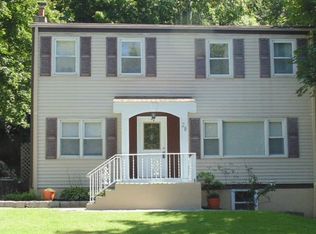 28 Putnam Rd, Cortlandt Manor, NY 10567