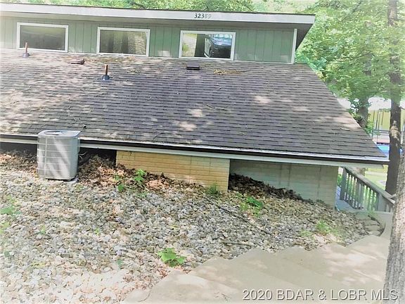 4th image of 32389 Holligon Dr