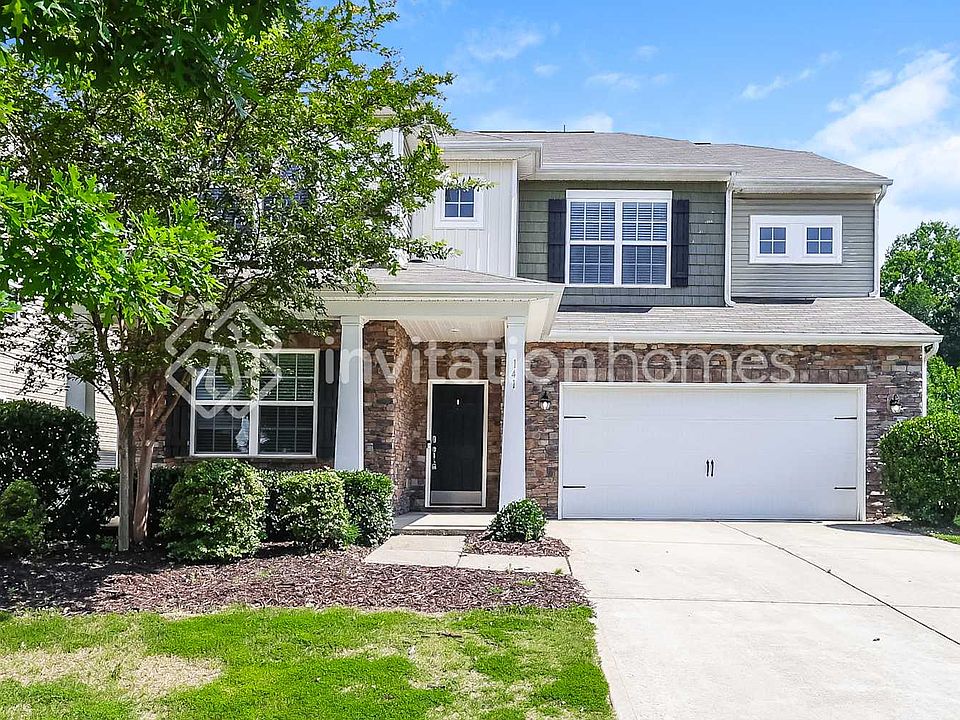 1st image of 141 Lassen Ln