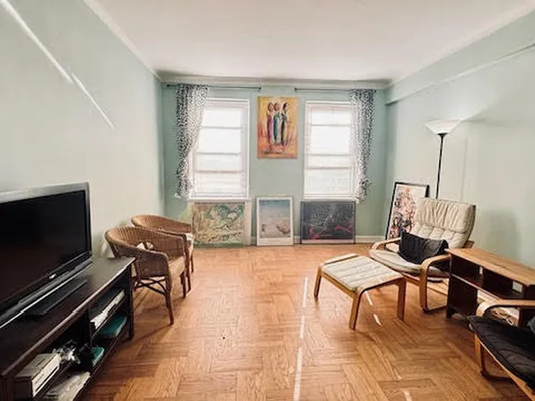 143-07 Sanford Ave APT 3D, Flushing, NY 11355