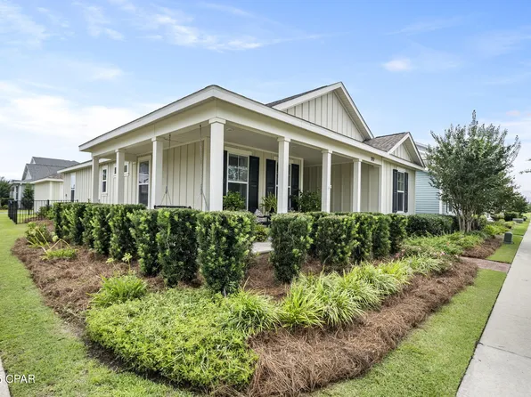 1717 Discovery Loop, Panama City, FL 32405