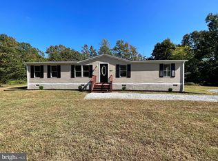 13186 Shannon Hill Rd, Louisa, VA 23093