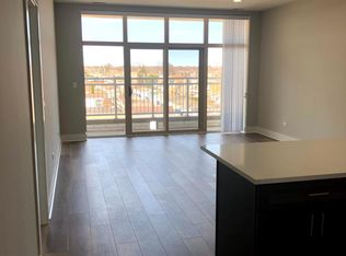 7129 W Belmont Ave #1, Chicago, IL 60634