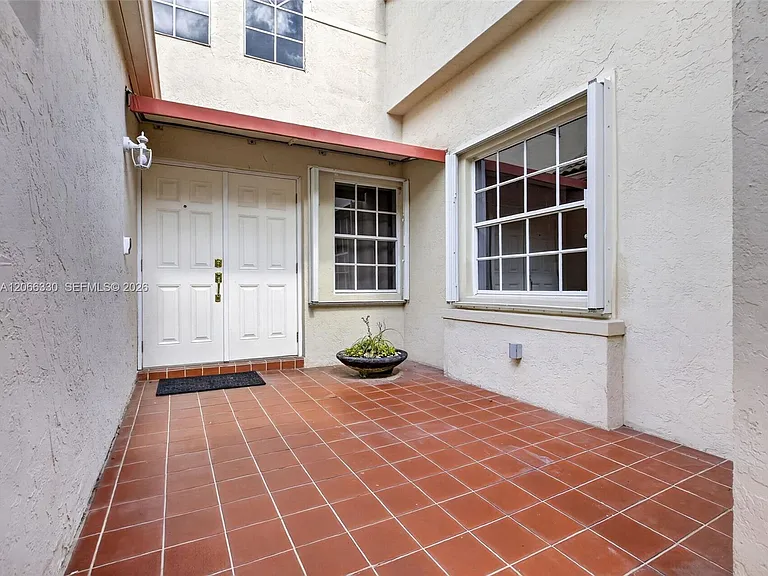 1520 Seabay Rd — Photo 18
