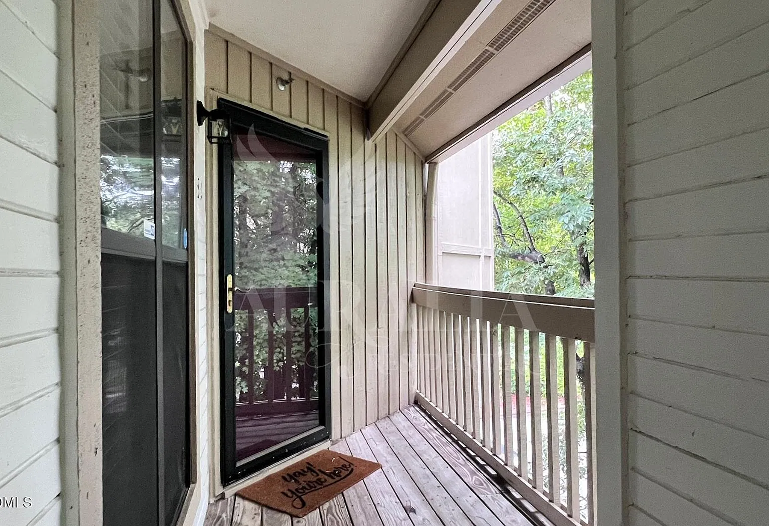 2 bed, 2.0 bath, 1126 sqft, $1,600 — Photo 3