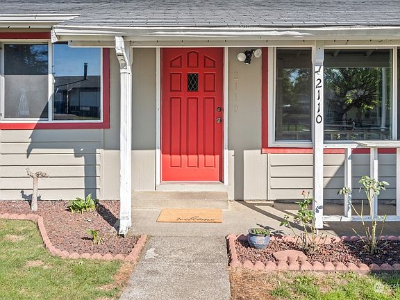 2nd image of 2110 Jefferson Street