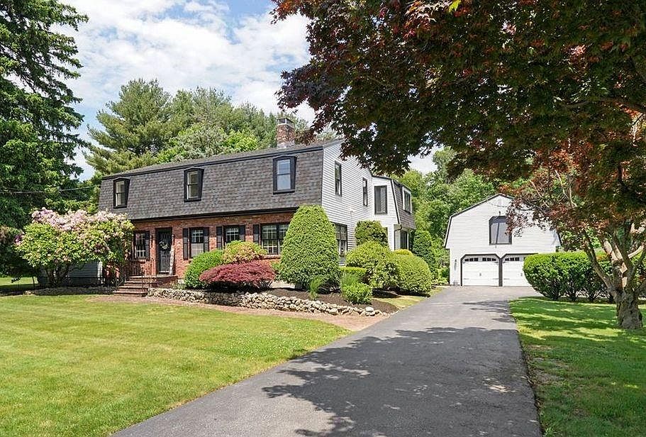 1715 Old Louisquisset Pike, Lincoln, RI 02865 Zillow