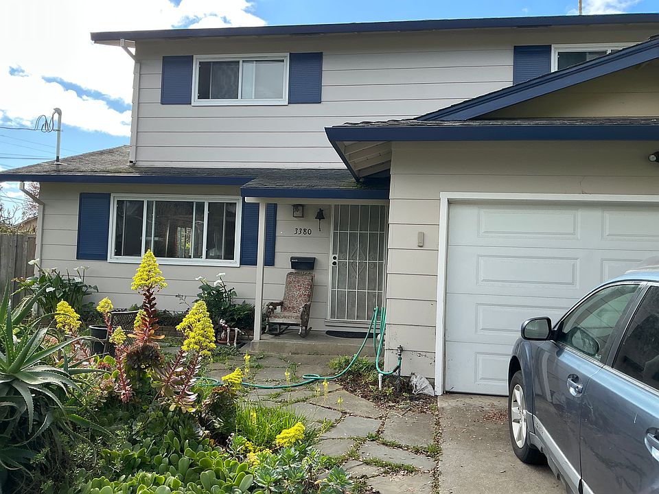 1st image of 3380 Malibu Dr