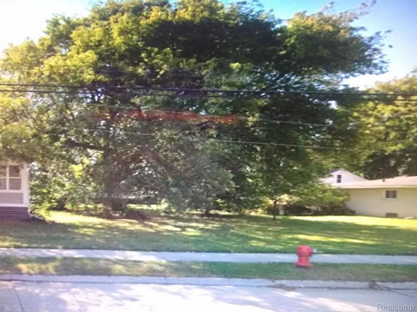 0 Frazho Rd, Roseville, MI 48066