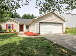 2020 Pleasant Dale Dr #108, Charlotte, NC 28214