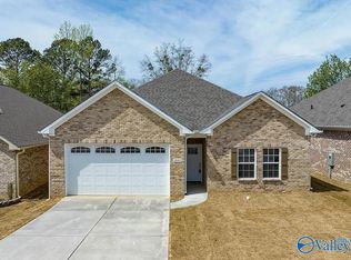 111 Bolan Rd, Hartselle, AL 35640