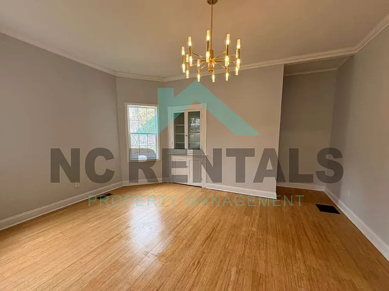 234 S Academy St — Photo 12
