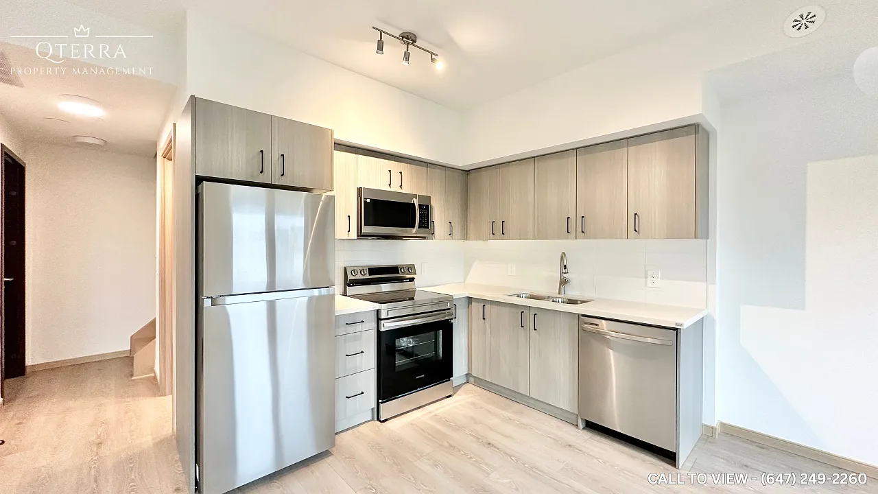 2 bed, 1.5 bath, 1100 sqft, $2,495 — Photo 2