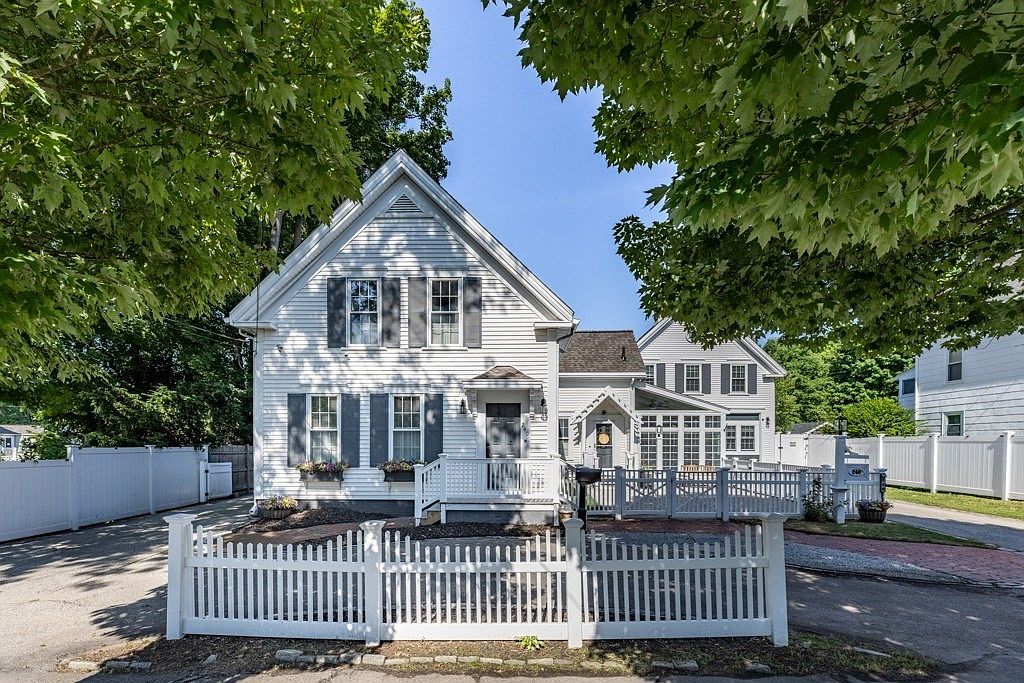 Primary listing photo