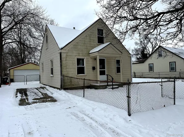 429 W Bernhard Ave, Hazel Park, MI 48030