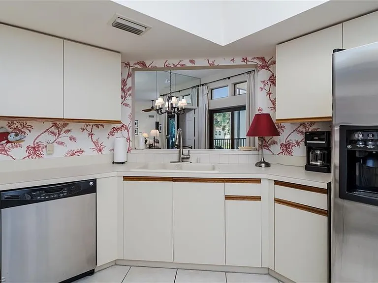 6545 Valen Way #F-205 — Photo 21