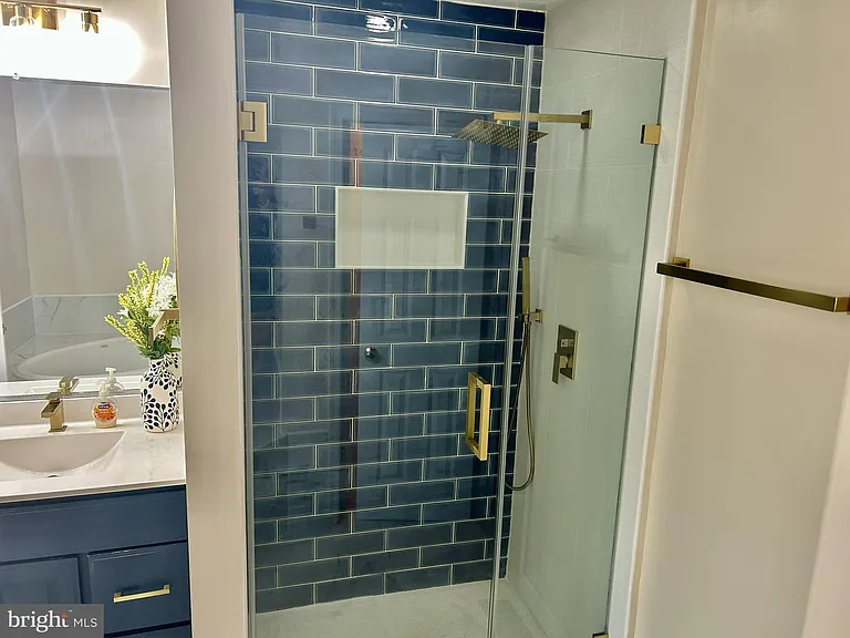 614 Gatestone St — Photo 13