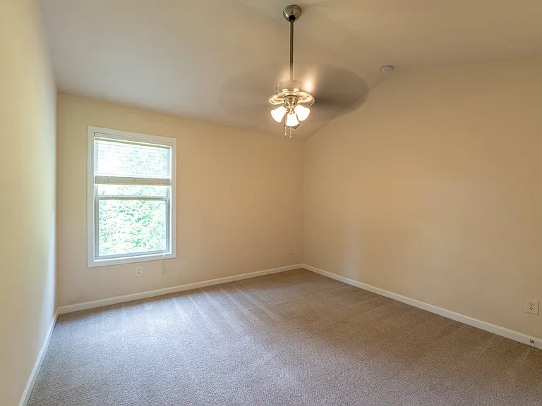 1336 Nathan Mauldin Dr — Photo 13