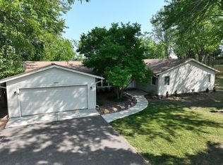 1204 S Crystal Lake Rd, McHenry, IL 60050