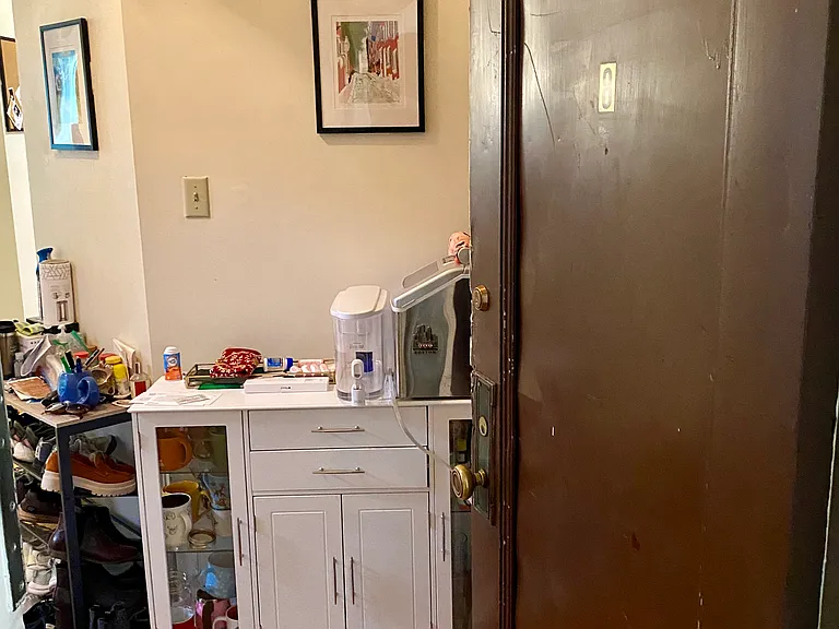 1842 Commonwealth Ave #8 — Photo 3