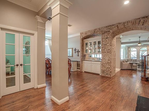 5th image of 9338 Blanco Dr