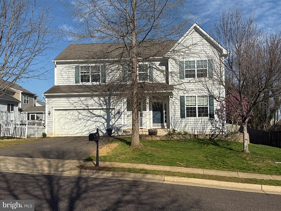 1st image of 667 Pelhams Reach Dr