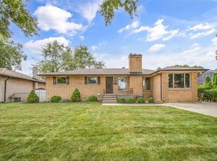 2675 Mark Ave, Windsor, ON N9E2W4