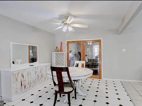 3rd image of 9202 Montpelier Dr
