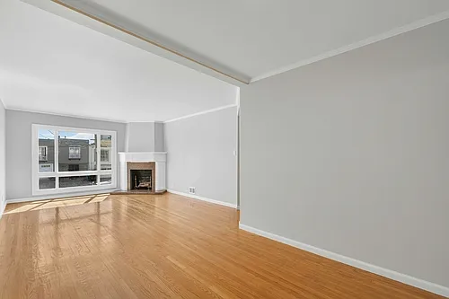 Remodeled 3+BD/2BA Two Level House w/ Bonus Room, Hwd, Lndry.,Large Patio and Garage & 2 Car Driv... — Photo 2