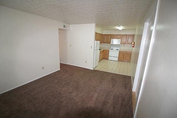 1st image of 110 E Norwich Ave APT D