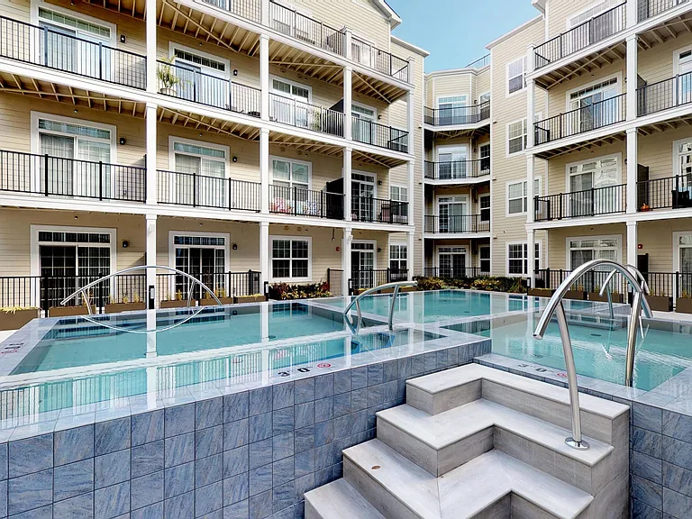 Take a dip in this resort-inspired pool