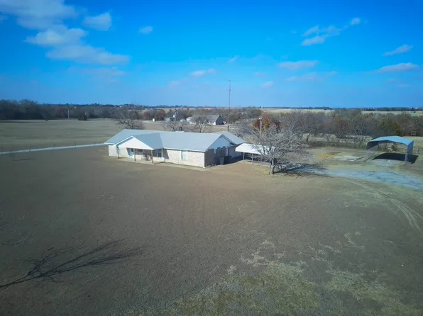4705 W Seminole Rd, Duncan, OK 73533