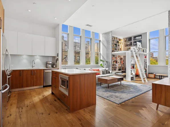 220 West 148th Street image 6 of 19