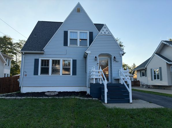 90 Court St