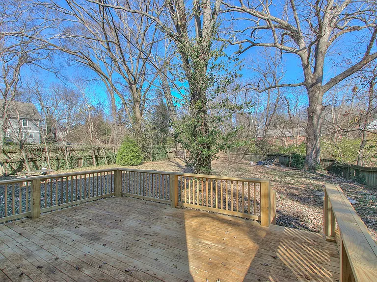 921 Spain Ave — Photo 36