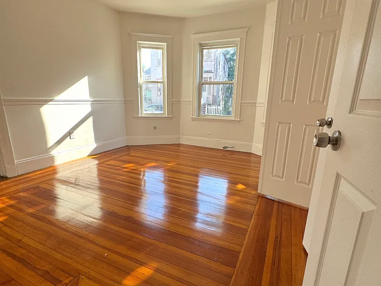 130 Armandine St #1 — Photo 15